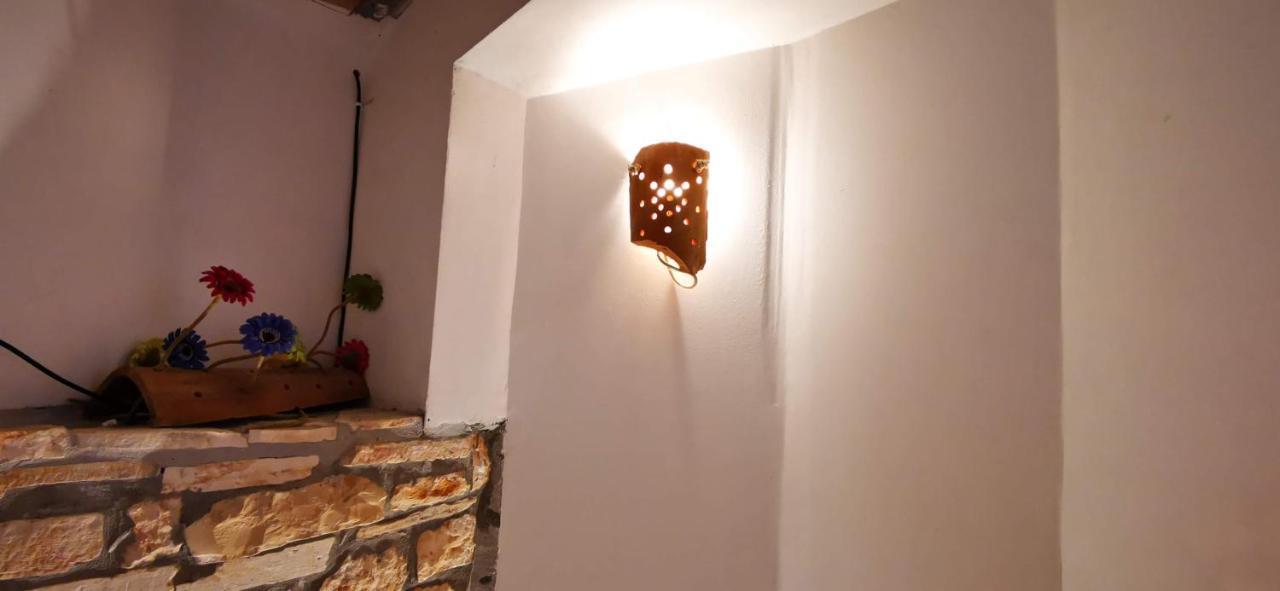 Eti And Mia Holiday Apartments Muntić エクステリア 写真
