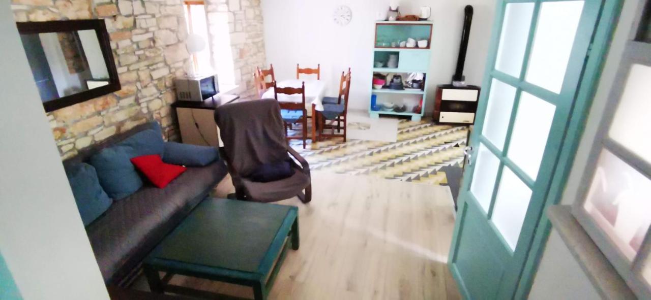 Eti And Mia Holiday Apartments Muntić エクステリア 写真