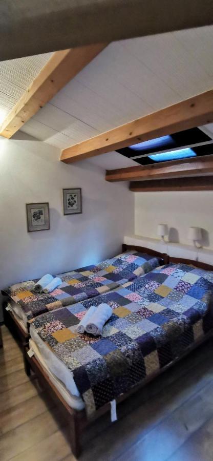 Eti And Mia Holiday Apartments Muntić エクステリア 写真